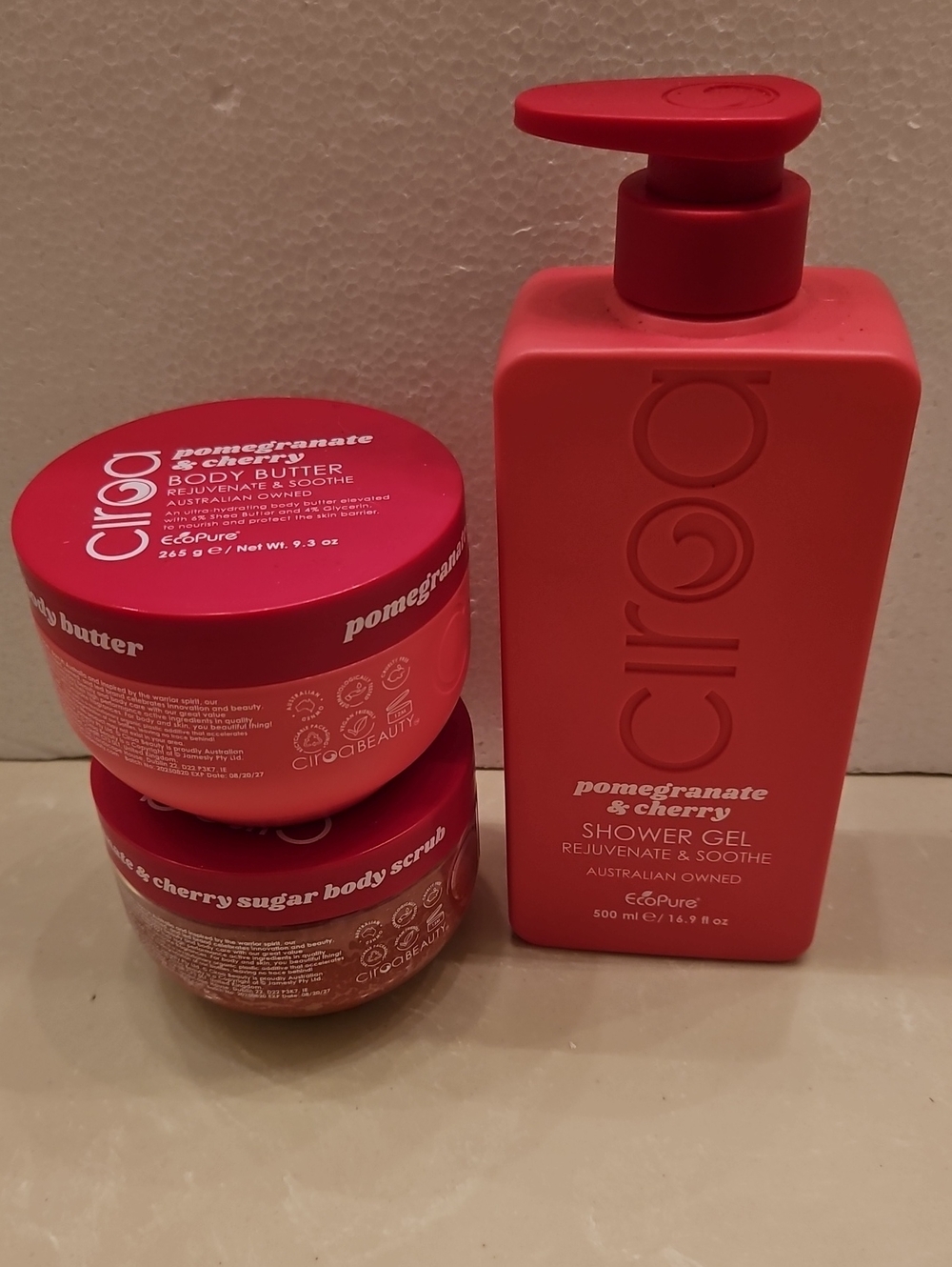 Ciroa Pomegranate & Cherry Body Care Bundle Shower Gel & Scrub New